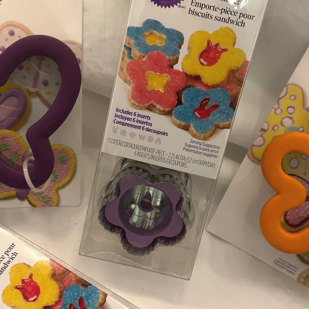 Wilton Cookie Cutter Set Multicolor New Butterfly Flower Linzer Sandwich 4pc
